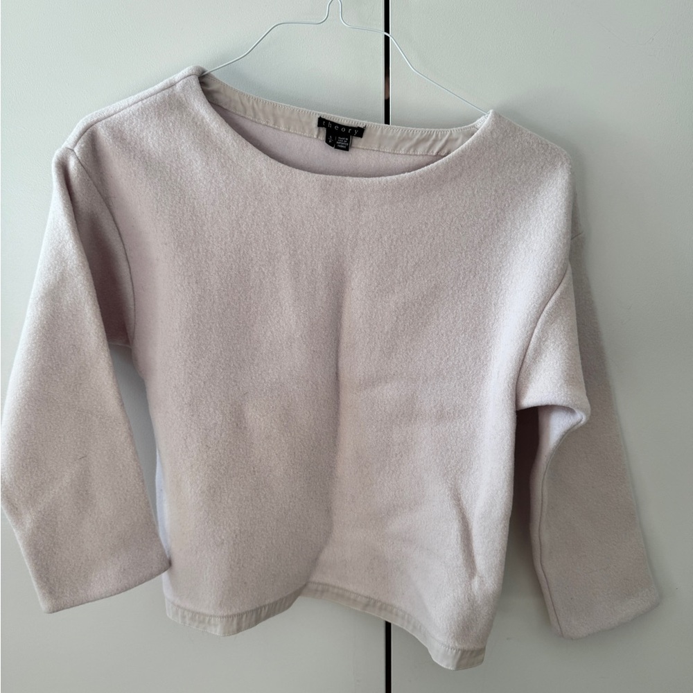 Women's Pale Pink Sweater